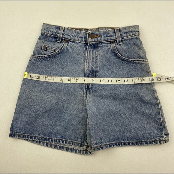 Vintage 512 Levi’s High Waist Jean Shorts - Picture 5 of 7